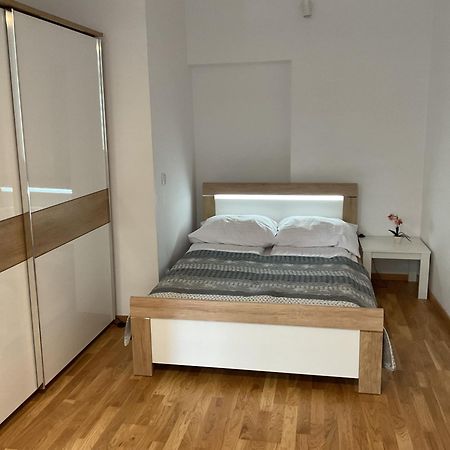 Apartment Na Zamkowej Krasków Eksteriør bilde
