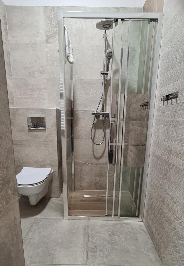 Apartment Na Zamkowej Krasków Eksteriør bilde