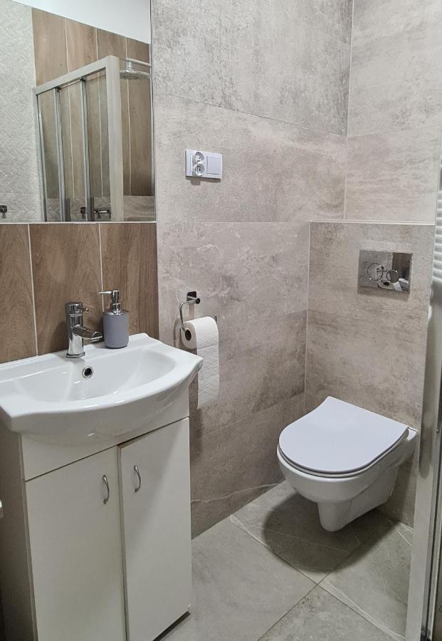 Apartment Na Zamkowej Krasków Eksteriør bilde